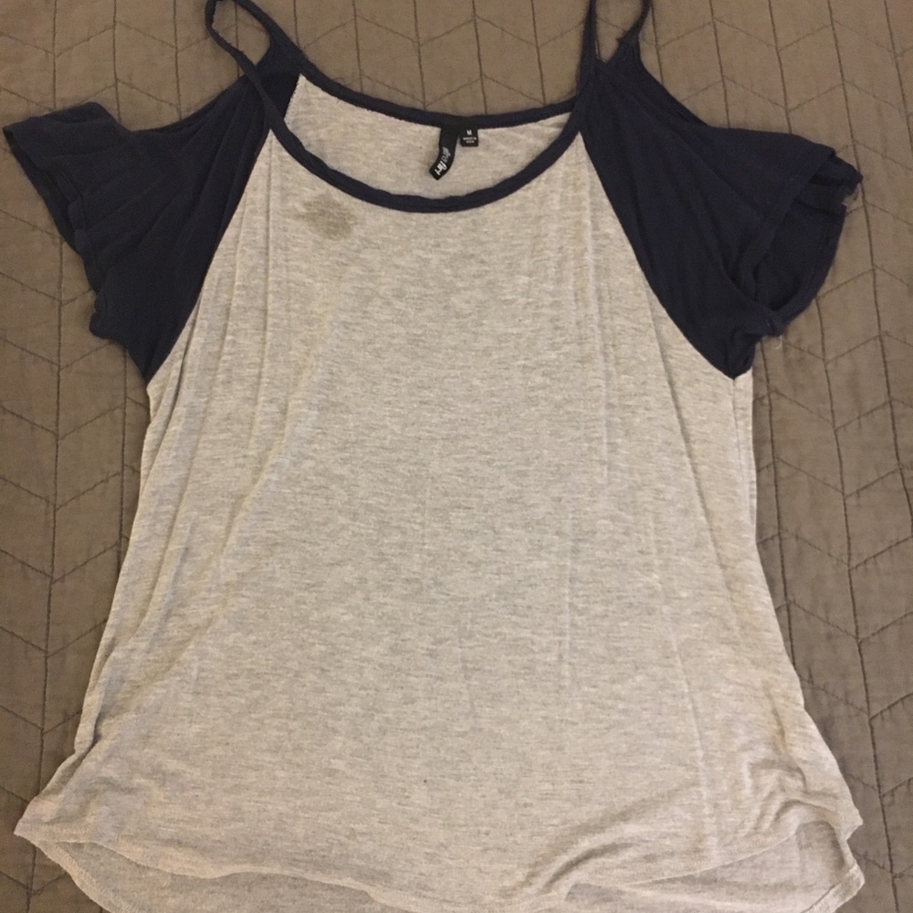 Cold shoulder T-shirt